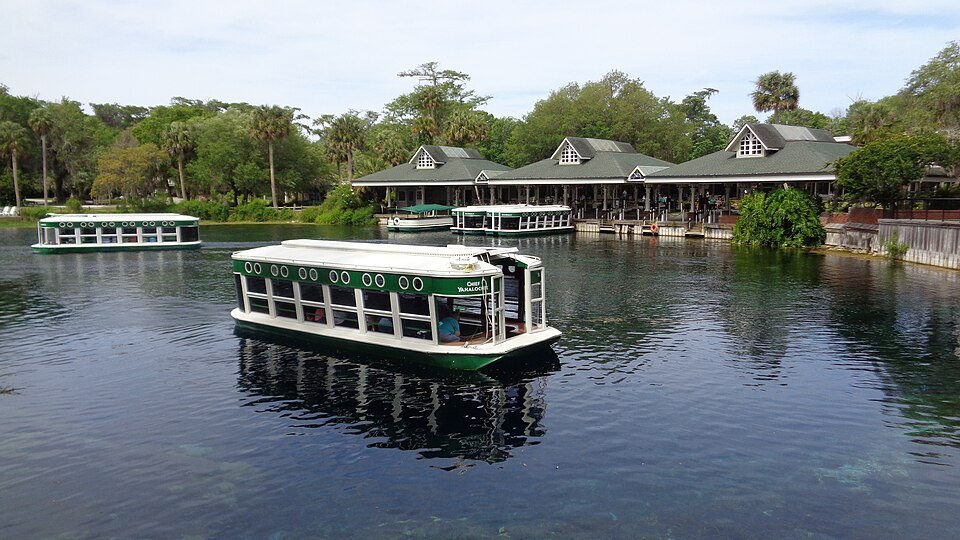 Silver Springs glass-bottom boat in Florida